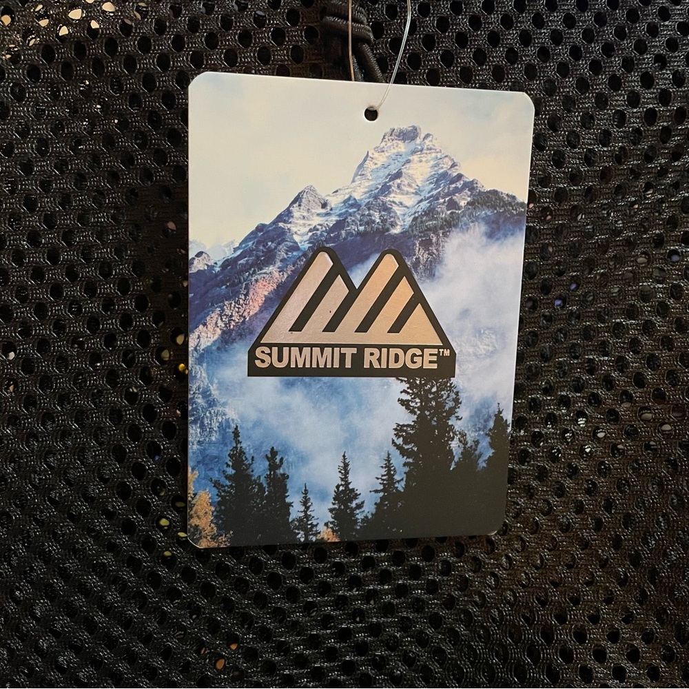 Summit Ridge Black Mesh Reflective Backpack NWT - Picture 5 of 5